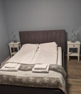 Innri-Njarthvik Apartment | Guesthouse Maximilian