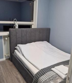 Innri-Njarthvik Apartment | Guesthouse Maximilian