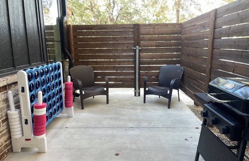 Eufaula House | Guesthouse with private hot tub! Secluded in gated community with amenities.