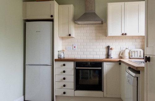 Coolock House | GuestReady - Family retreat in Beaumont