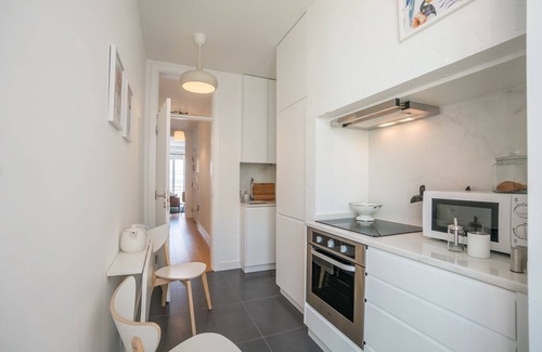 Alto do Pina Apartment | GuestReady - Flamingo's House