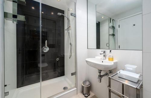 Elephant and Castle Apartment | GuestReady - Modern retreat in Elephant and Castle