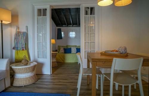 Livramento House | GuestReady - OceanFront Lookout House