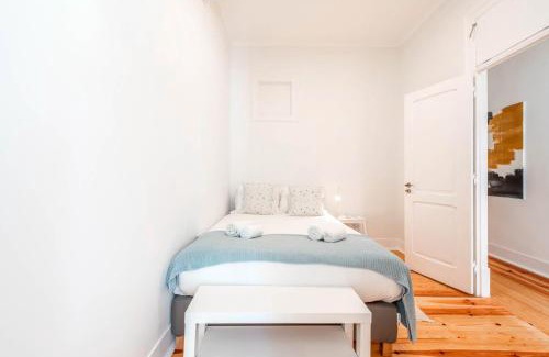 Sao Jorge de Arroios Apartment | GuestReady - Saldanha Building Garden