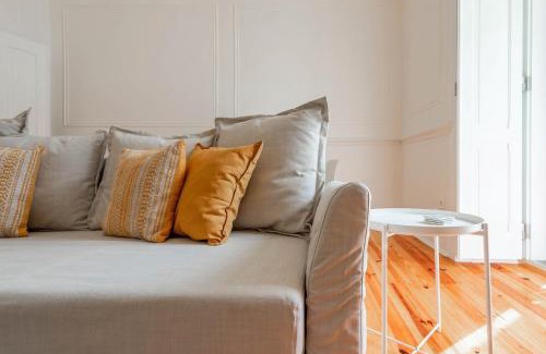 Sao Jorge de Arroios Apartment | GuestReady - Saldanha Building Garden