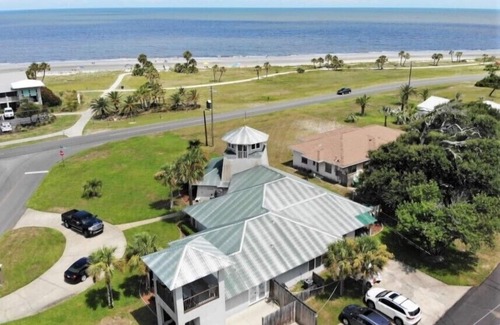 Jekyll Island Apartment | GUIDING LIGHT UNIT C - GROUNDFLOOR 2 bedrooms, 2 bathrooms