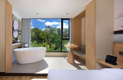 Xiufeng Bed & Breakfast | GuiLin Lijiang Wangyue Hotel