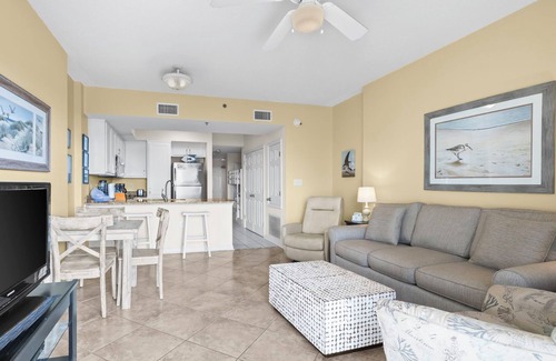 Orange Beach Condo | Gulf front condo w/pools, gym, hot tub, sauna & beach path!