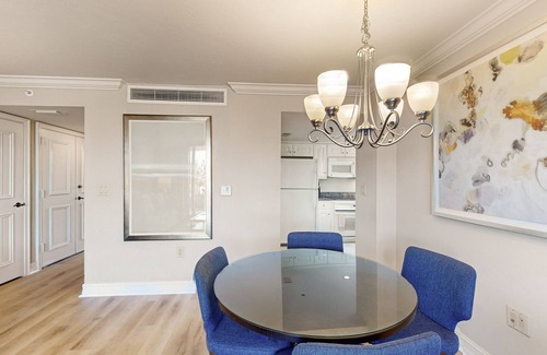 Marco Island Condo | Gulf-front condo with a pool, a hot tub, central AC, WiFi & on-site restaurants