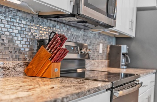 Gulf Shores House | Gulf Shores Cottage, Steps to Sand & Lagoon Access. Dog Friendly.