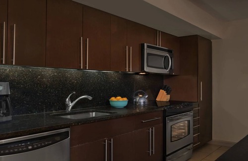 Marco Island Resort | Gulf View - 2 Bedroom - Marriott's Crystal Shores - Full Resort Access