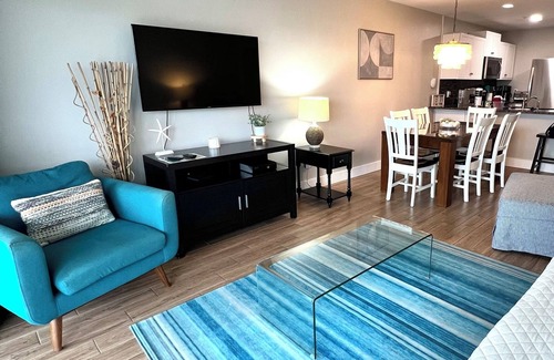 Avalon Beach Estates Condo | GULF VIEWS, SLEEPS 8, BEACH SERVICE INC!