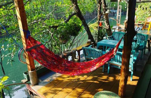 Ko Kood House | Gumm Lonely Club