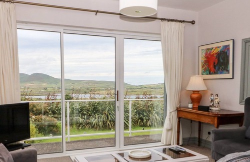 Cahirciveen House | GURRANEBAWN, family friendly in Cahersiveen, County Kerry