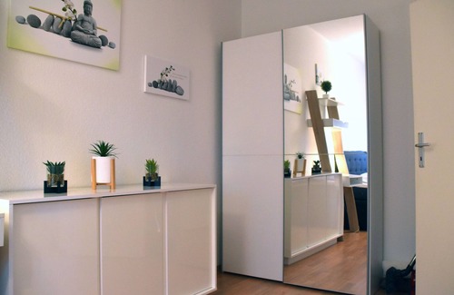 Guben Apartment | GUWO guest apartment Platanenstrasse 1 - Guest apartment Platanenstrasse 1/room 138