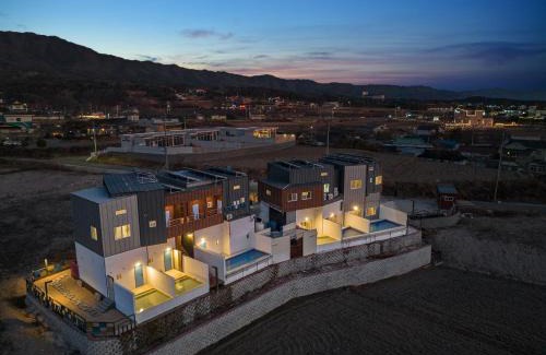 Gyeongju Villa | Gyeongju Edis Poolvilla