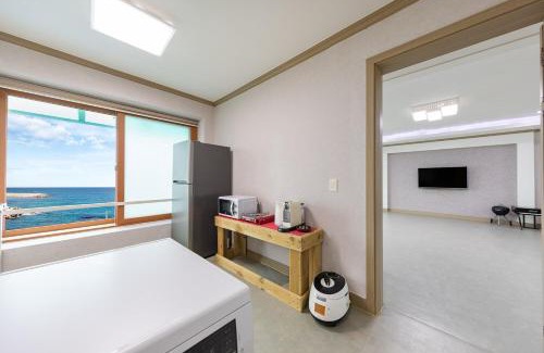 Gyeongju House | Gyeongju Gampo Bulgogi Pension