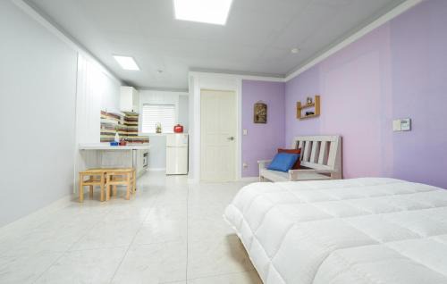 Gyeongju House | Gyeongju Magic Castle Pension Pets Friendly