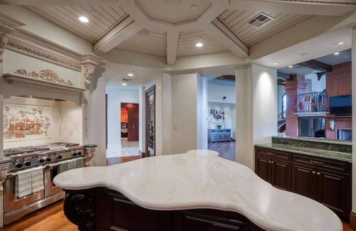 Pinnacle Peak House | HÓZHÓ Horizon Estate