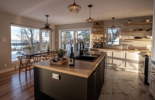 Saint-Joseph-de-la-Rive Ski Chalet | Hôtel à la maison - Chalet le Natür, Cozy & Spa