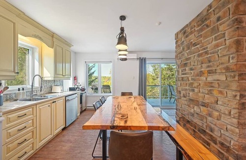 Saint Come Ski Chalet | Hôtel à la maison - Le Polaire au bord de l'eau