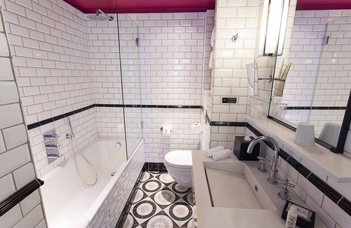 Quartier du Faubourg-Montmartre Hotel | Hôtel Adèle & Jules