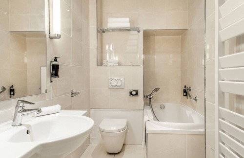 Hesdin-l'Abbe Hotel | Hôtel Château Cléry