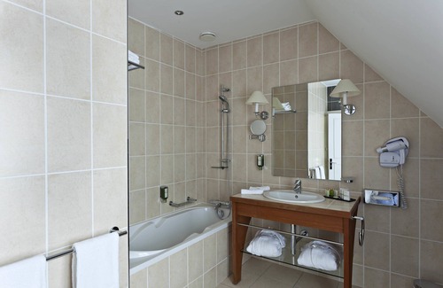 Hesdin-l'Abbe Hotel | Hôtel Château Cléry