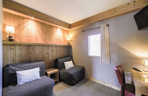 Correncon-en-Vercors Hotel | Hôtel et SPA Les Clarines