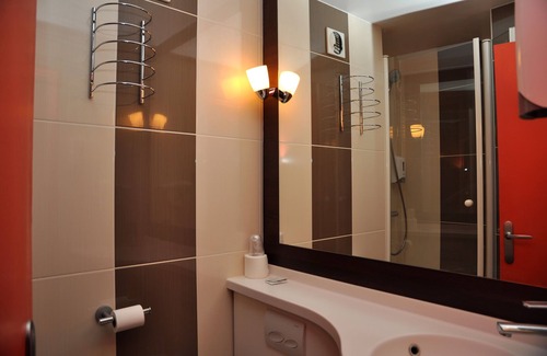 Amiens Metropole Hotel | Hôtel Inn Design Amiens Resto Novo