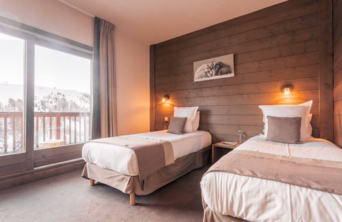 Belle Plagne Hotel | Hôtel Le Carlina by Les Etincelles