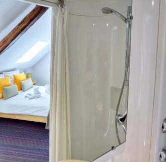 Valloire Hotel | Hôtel Les Essarts, USSIM Vacances