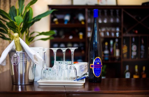 Porto-Novo Hotel | Hôtel Résidence Santa Claudia