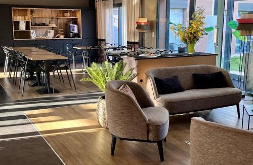 Cugnaux Hotel | Hôtel & Séminaire Le Patio Occitan - Toulouse Ouest - La Ramée