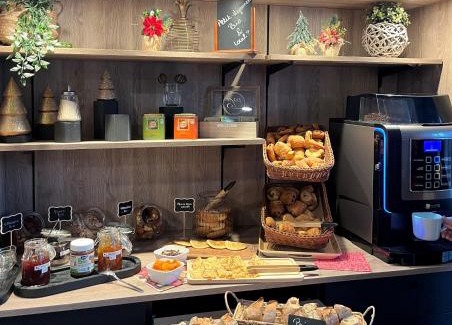 Cugnaux Hotel | Hôtel & Séminaire Le Patio Occitan - Toulouse Ouest - La Ramée