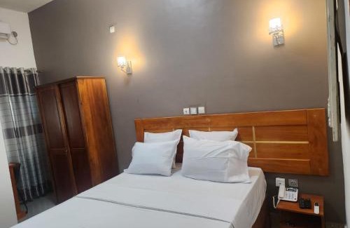 Yaounde Hotel | Hôtel SAN PEDRO