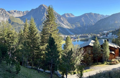 Arosa Apartment | Höhwald - Maranerhang
