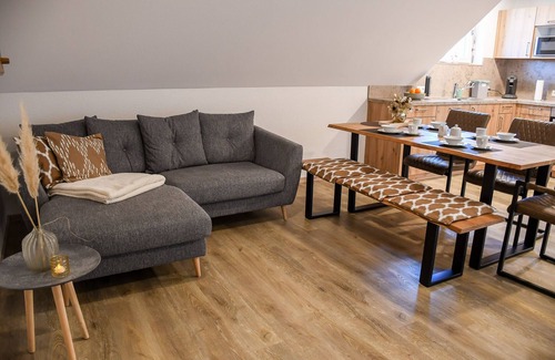 Lauterbach Apartment | Hühnerstall, 65qm, Balkon, 2 Schlafzimmer, max. 6 Personen