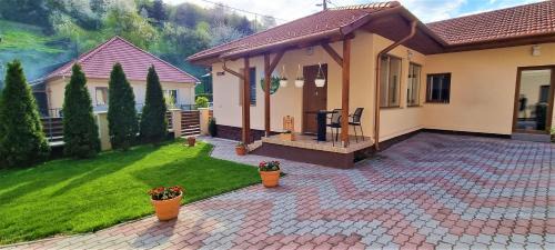 Hamor Apartment | Hős-Ceglédi Vendégház Miskolc -Önálló otthon, mely csak az Önöké