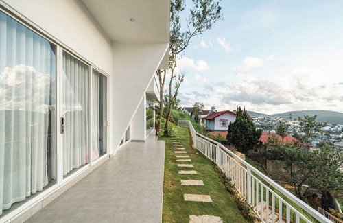 Da Lat Villa | Hồ Bơi Vô Cực- View đồi núi- Tối đa 36 khách