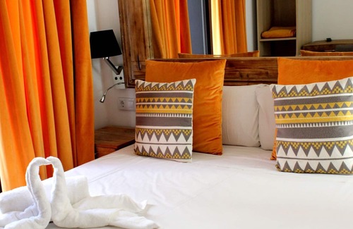 Historical Center Hotel | H.Doble San Eloy - One Bedroom Hotel, Sleeps 2