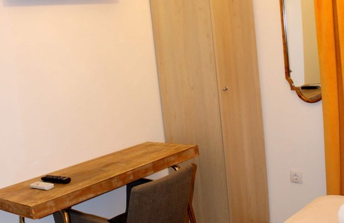 Historical Center Hotel | H.Doble San Eloy - One Bedroom Hotel, Sleeps 2