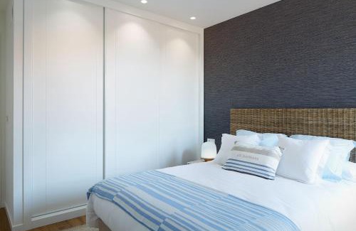 Hondarribia Historic Center Apartment | H SUITE3B by Smiling Rentals