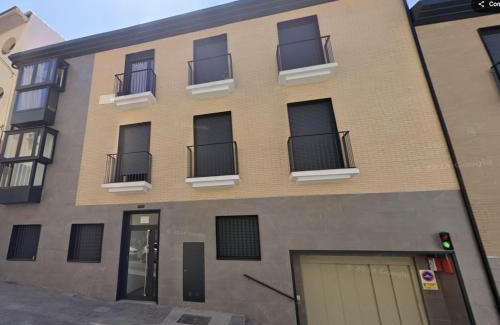 San Felipe Neri Apartment | H2M Postigo Duplex terrace 2 bathrooms, Smart TV, Oven