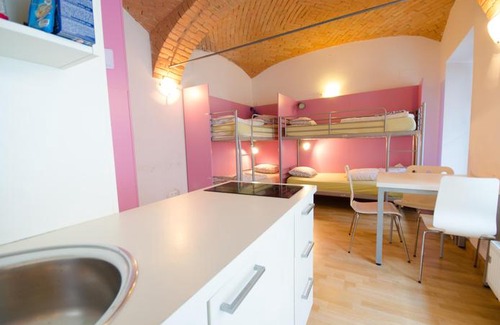 Ljubljana City Centre Hostel | H2O Hostel