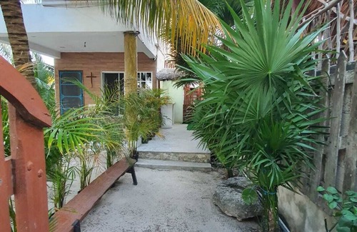 Yucatan Peninsula House | Habitación Frente al Malecon en Casa Azul Cielo