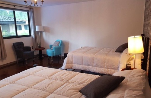 Valle de Bravo House | Habitación Oyamel at Santa Teresa!