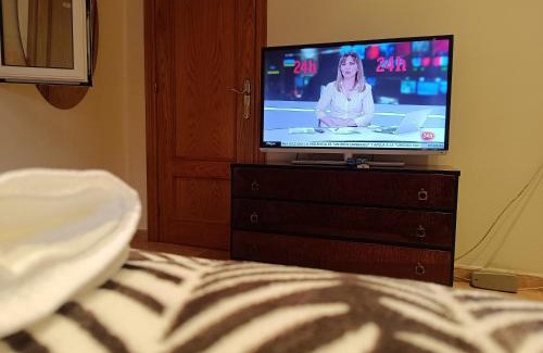 Vilanova del Cami House | Habitación privada con baño privado incluido