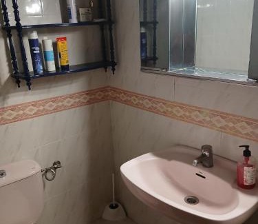 Toledo Bed & Breakfast | Habitacion Privada Triple con camas Individuales Toledo