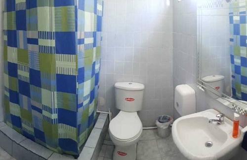 Quito House | Habitat Amplification with Bano Privada